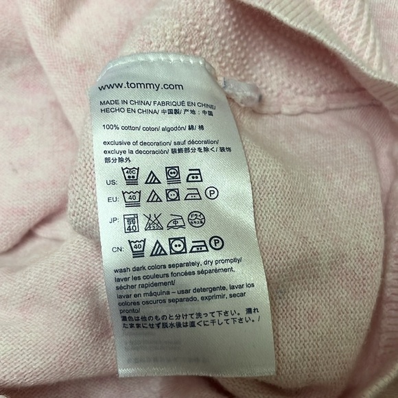 Tommy Hilfiger women’s size small baby pink long sleeve sweater v-neck - Picture 6 of 6